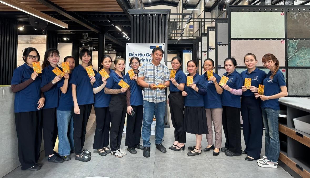 Xem Ảnh Lớn